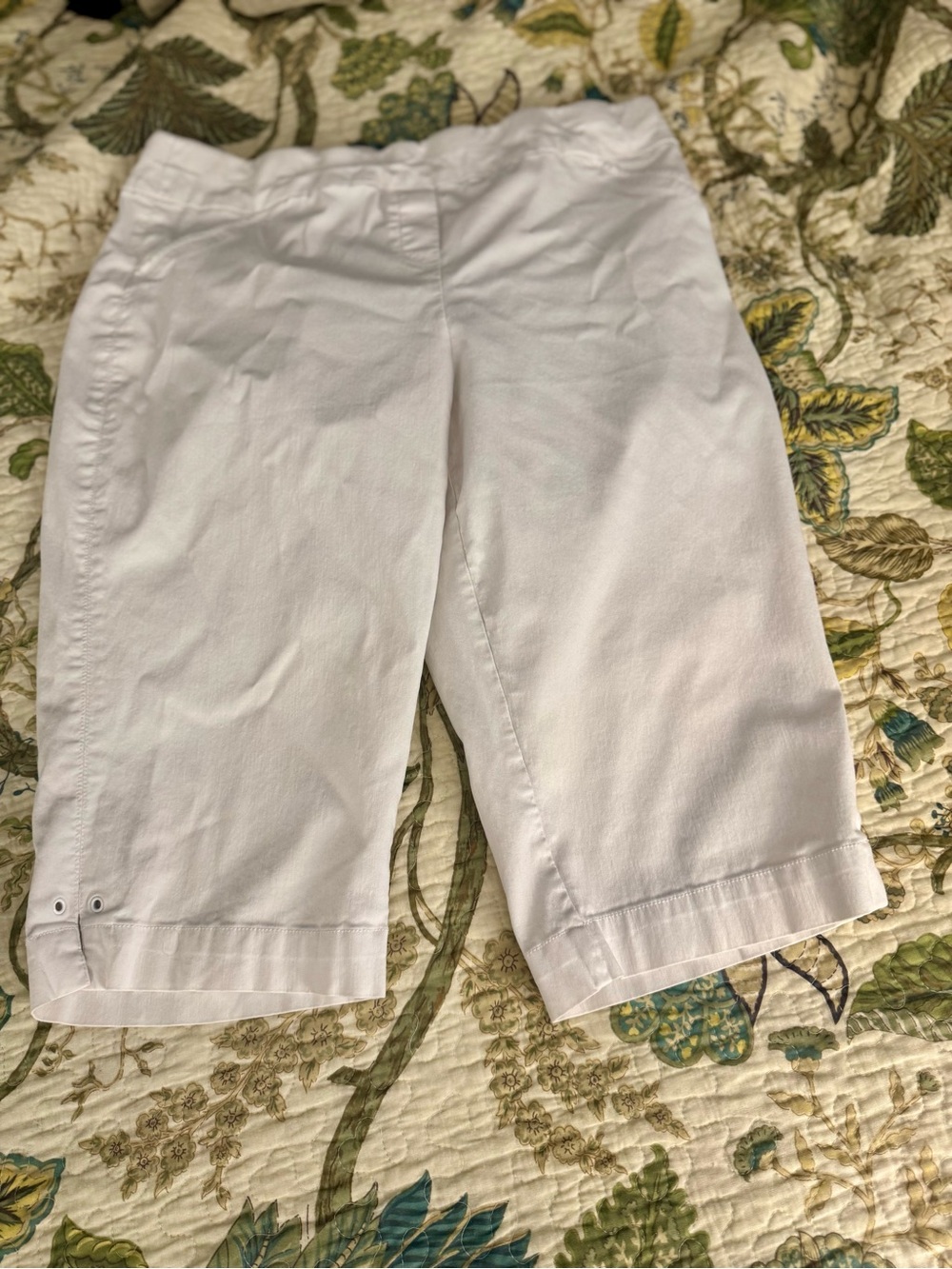 Alfred Dunner White Petite Shorts